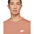 Camiseta Nike Sportswear Club Hombre Coral